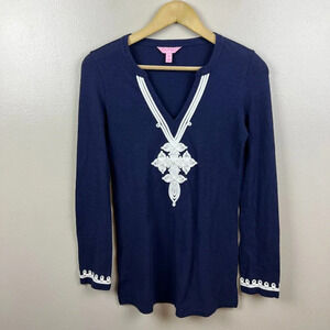 Lilly Pulitzer Thea Tunic Top Size XS Embroidered Preppy Nautical Navy Blue